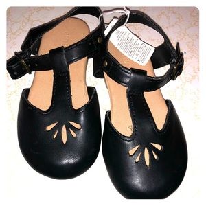 Black old navy toddler shoes NWT